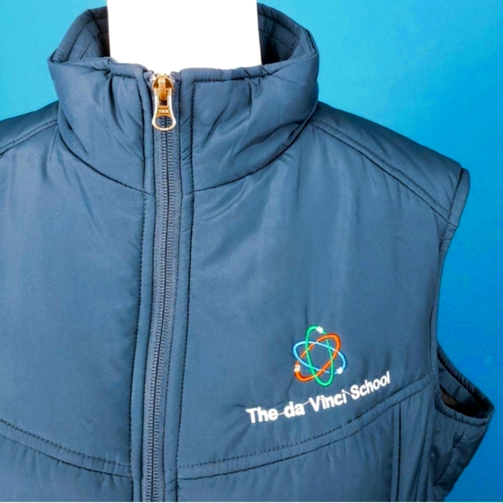 🆕️👩🎨🎨 PORT AUTHORITY "da Vinci School" Puffer Vest // (NWOT)